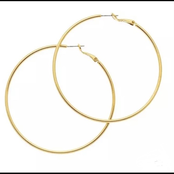 NWT Trendy Extra Large Gold Tone Hoops Earrings 7cm - Picture 2 of 6